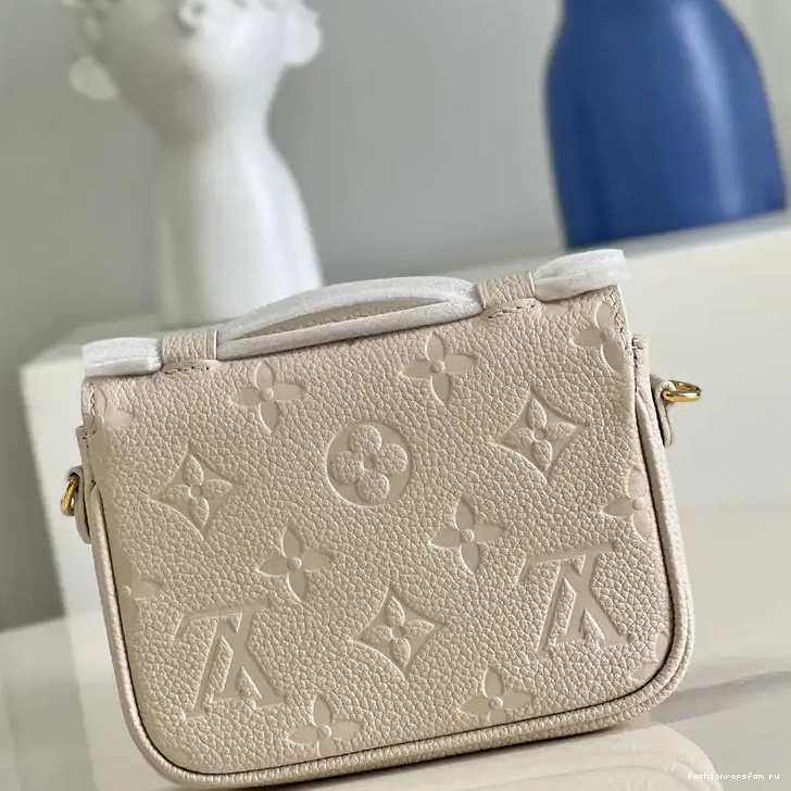 Fashionrepsfam ru LV Bag 2205YA0004 0527